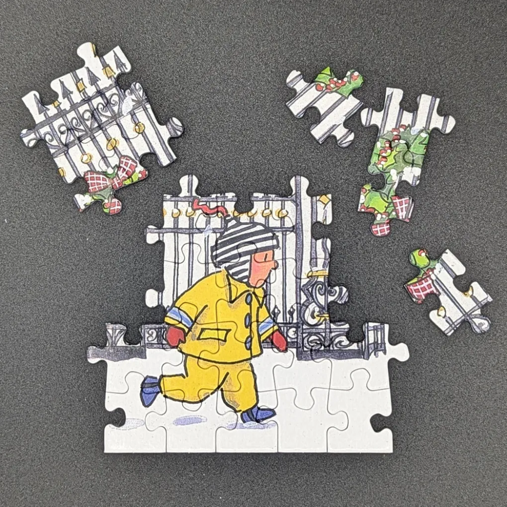 Hot Alison Gardiner Christmas at the Palace Jigsaw Puzzle